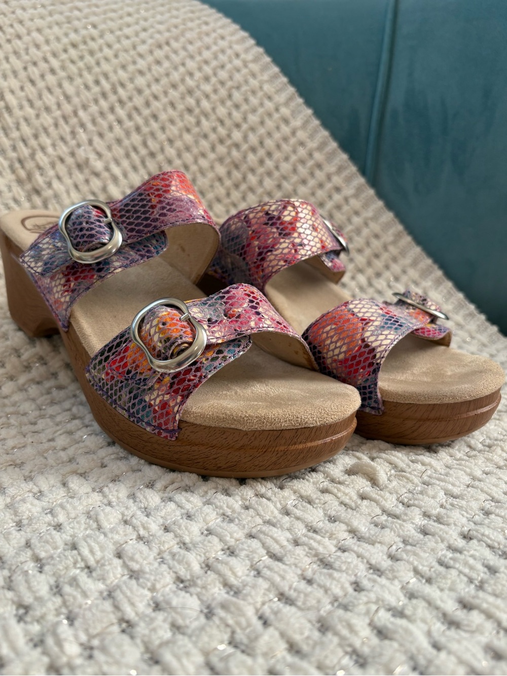 Dansko Sophie pink floral sandals size 40 (US 9.5-10)